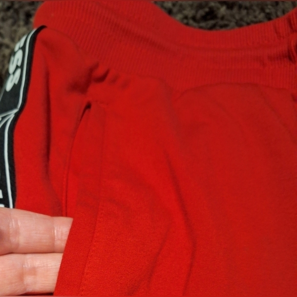 Guess Los Angeles Red Logo Men's Joggers Sz. Large - Picture 4 of 7